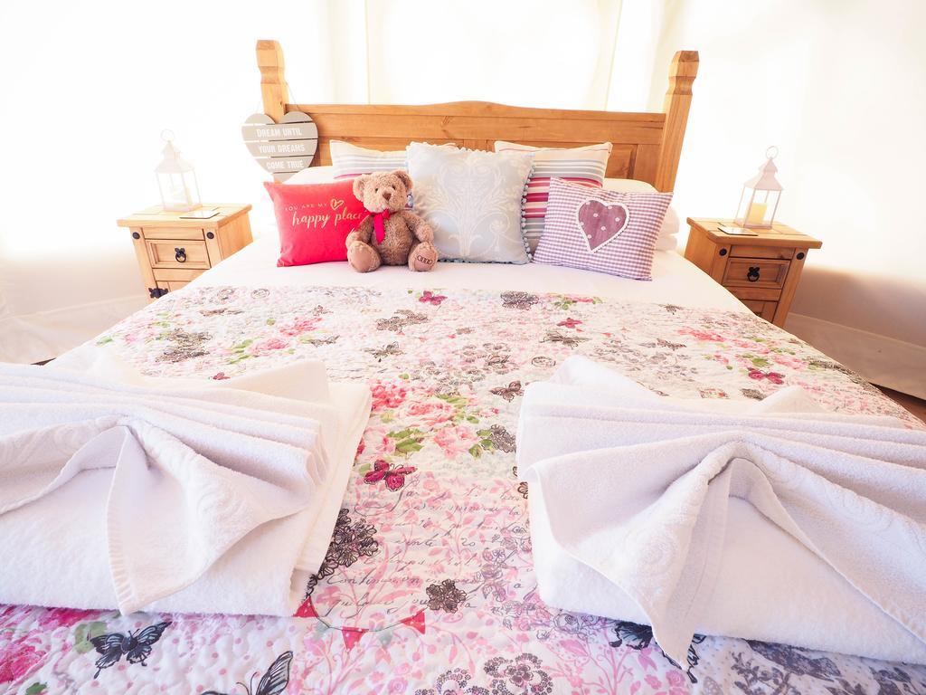 Old Dairy Farm Glamping Hotel Emsworth Exterior foto
